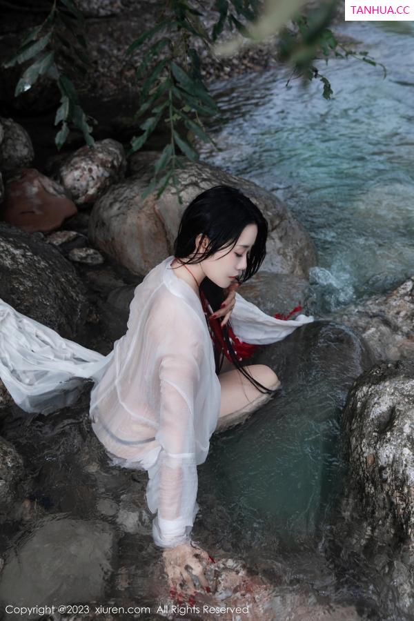   [XiuRen]高清写真图 2023.08.28 No.7295 严利娅Yuliya 妲己美臀第59张图片
